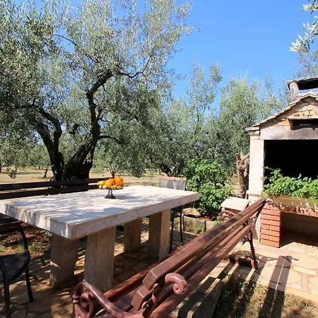 Appartement Hundefreundliches Nur 250 Meter Zum Mit Mediterranem Garten *