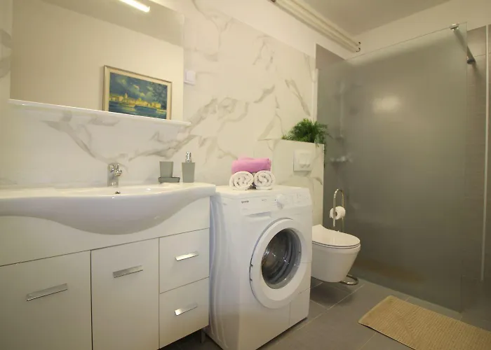 Hundefreundliches Nur 250 Meter Zum Mit Mediterranem Garten Apartman