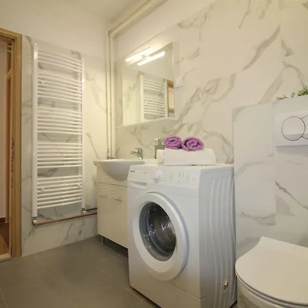 Hundefreundliches Nur 250 Meter Zum Mit Mediterranem Garten Διαμέρισμα *