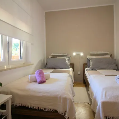 Hundefreundliches Nur 250 Meter Zum Mit Mediterranem Garten