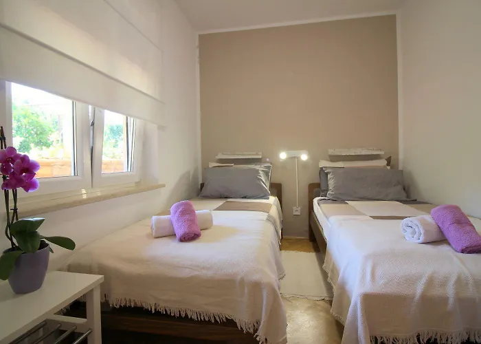 Hundefreundliches Nur 250 Meter Zum Mit Mediterranem Garten