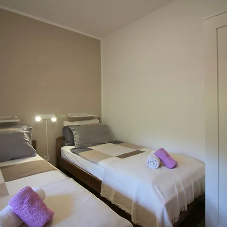 Hundefreundliches Nur 250 Meter Zum Mit Mediterranem Garten *